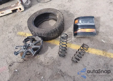 2017 Chevrolet Silverado 1500 2Lt z USA, uszkodzony, nr VIN 1GCVKREC0HZ126308